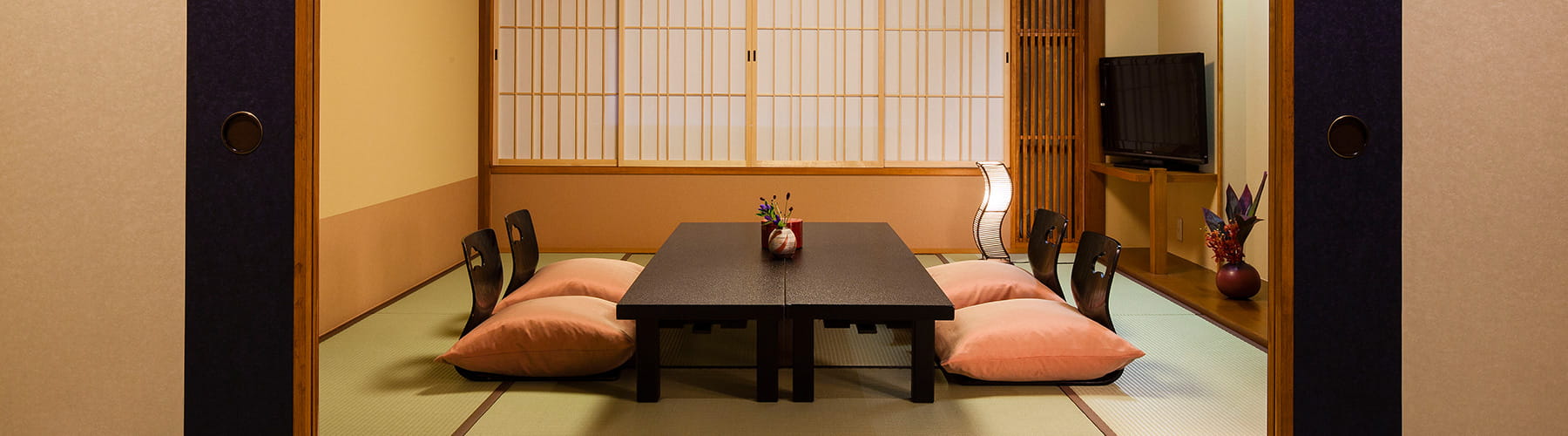 みんなで泊まれる畳のお部屋で